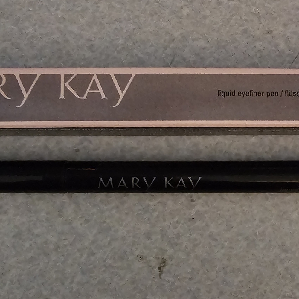 4 Mary kay liquid eyeliners